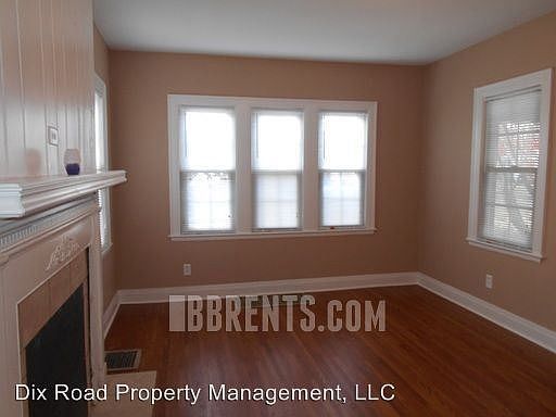 5th image of 1220 Park Ave
