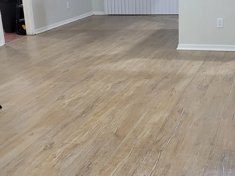 604 Brooke Ct — Photo 8