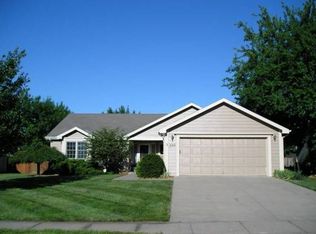 408 Terri Ct, Lawrence, KS 66049