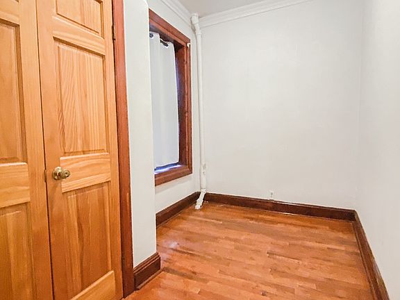 5th image of 111 Greenwich Ave #2B