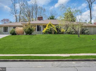 10 Chippewa Rd, Toms River, NJ 08753