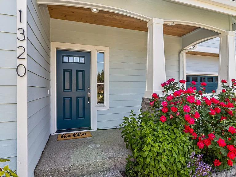 1320 Weaver Way — Photo 2