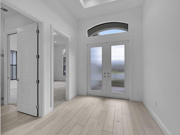 5th image of 8849 Bastille Circle W