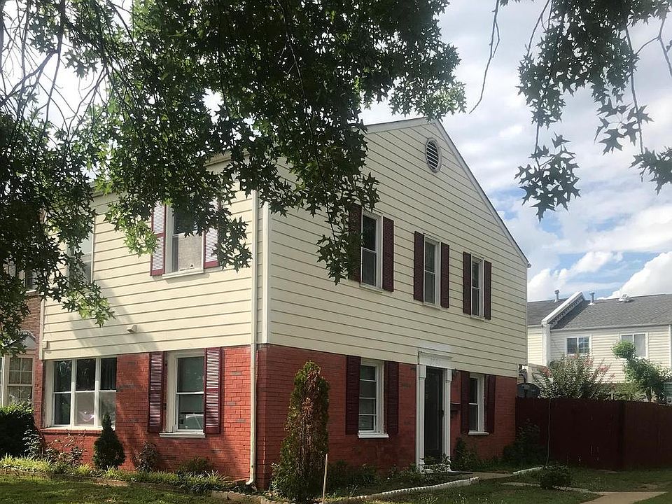 2nd image of 8256 Community Dr