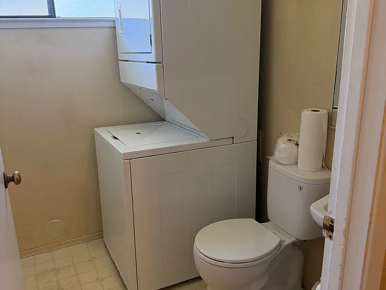 244 Green Meadow Dr #A — Photo 12