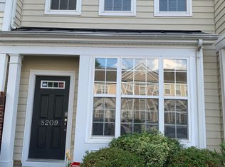 8209 City Loft Ct, Raleigh, NC 27613