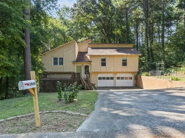 2969 Cedar Mill Dr, Acworth, GA 30102