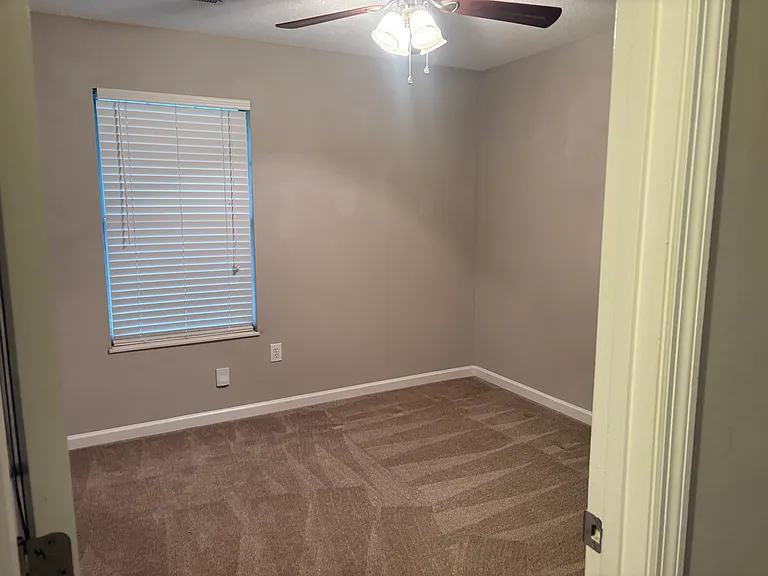5626 Tennyson Dr — Photo 12