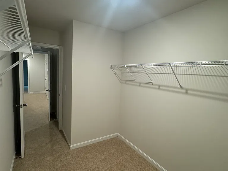 121 Tigney Dr — Photo 16