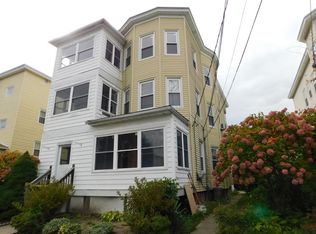 46 Orchard St, Chicopee, MA 01013