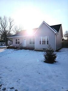 242 S Maple St, Fowlerville, MI, 48836