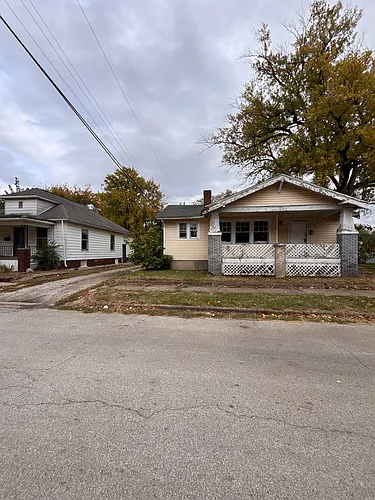 328 N 18th St Photo 1