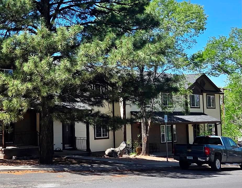 1st image of 923 N Leroux St APT 3