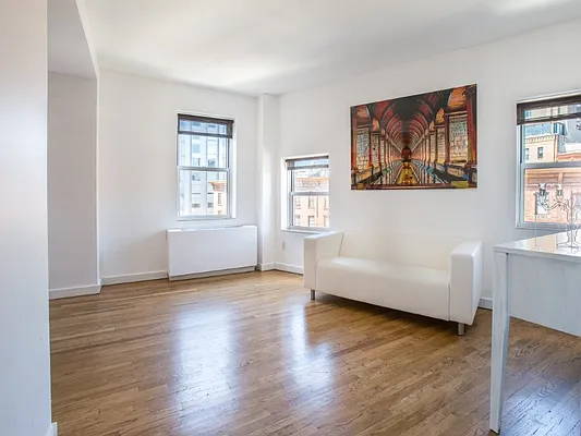 Sold by Sotheby's International Realty | media 1