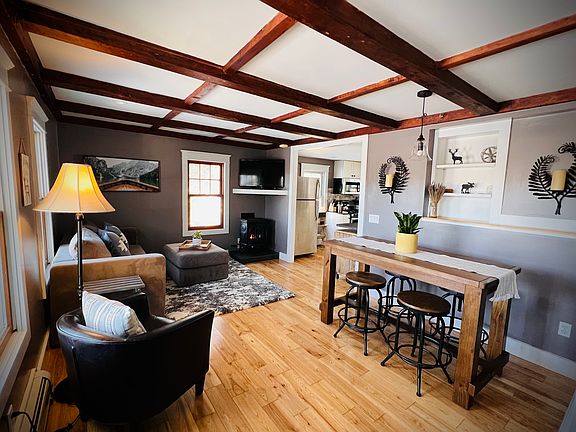 Living and dining area off the kitchen