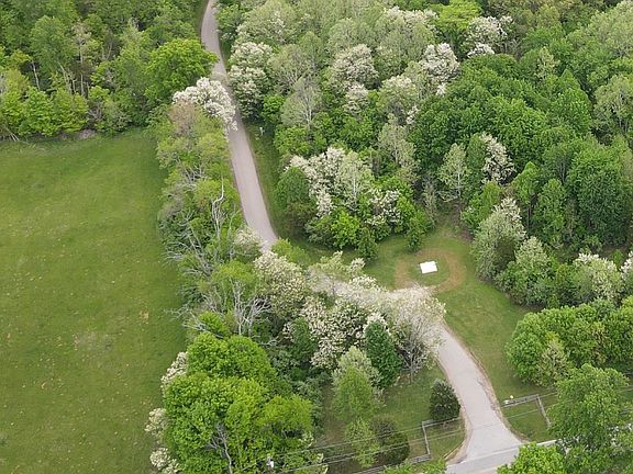 4th image of 1 Merwin Farms Dr