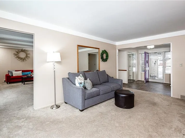 15236 Willowbrook Ln — Photo 12