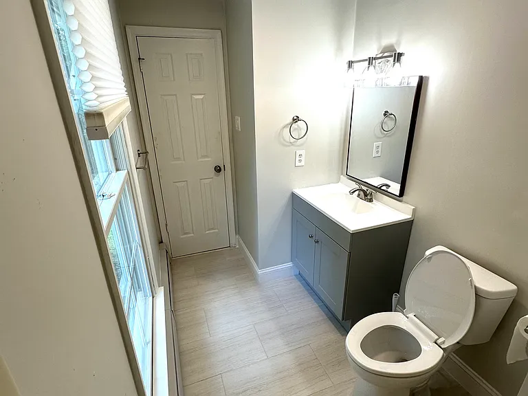 Master Bedroom En Suite
