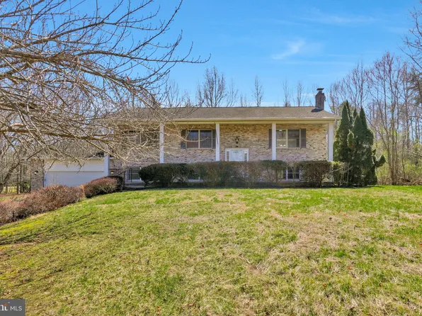 14575 Woodville Rd, Waldorf, MD 20601