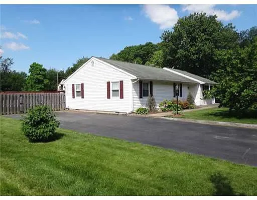 583 Marlboro Rd photo 1