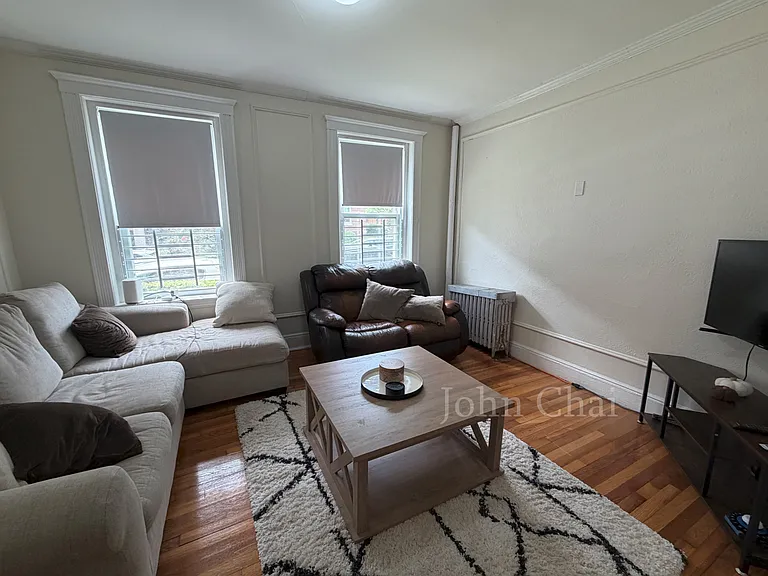 4 Vinal St #3 — Photo 1