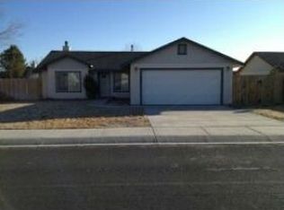 206 Wildwood Dr, Fernley, NV 89408