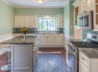 94 Holland St, Somerville, MA 02144