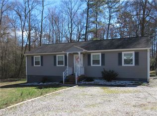 3011 South St, Chester, VA 23831