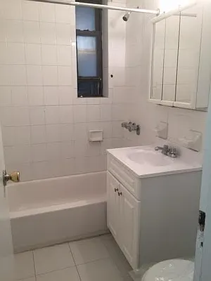 Rented by Roberto Guilbet, LREB | media 16