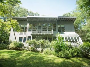 336 Spring Hill Rd, Mansfield, CT 06268