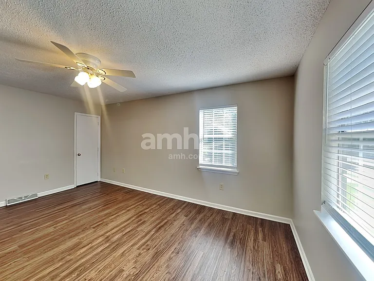 12631 Delman Ln — Photo 9