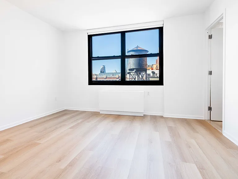 120 W 23rd St #12A — Photo 5