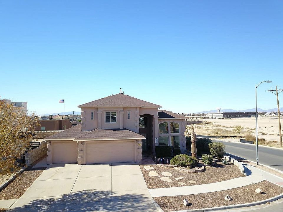1st image of 461 Emerald Pass Ave