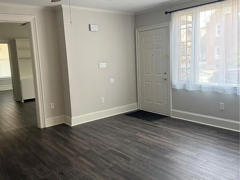 748 High St #1 — Photo 3