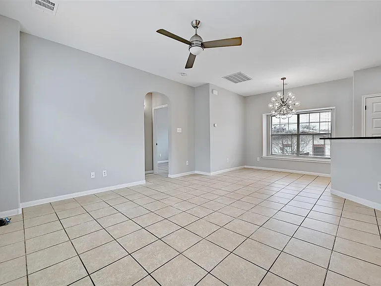 2909 Saville Loop #10C — Photo 3