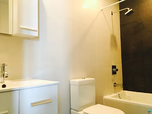 Rented by EXR | media 32