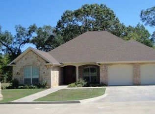 3818 Hobson Rd, Longview, TX 75605