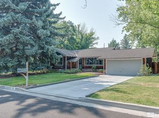 630 Starlight Cir, Reno, NV 89509