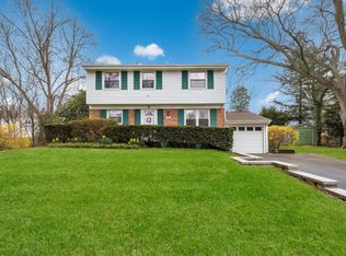 1573 Sylvan Dr, Blue Bell, PA 19422