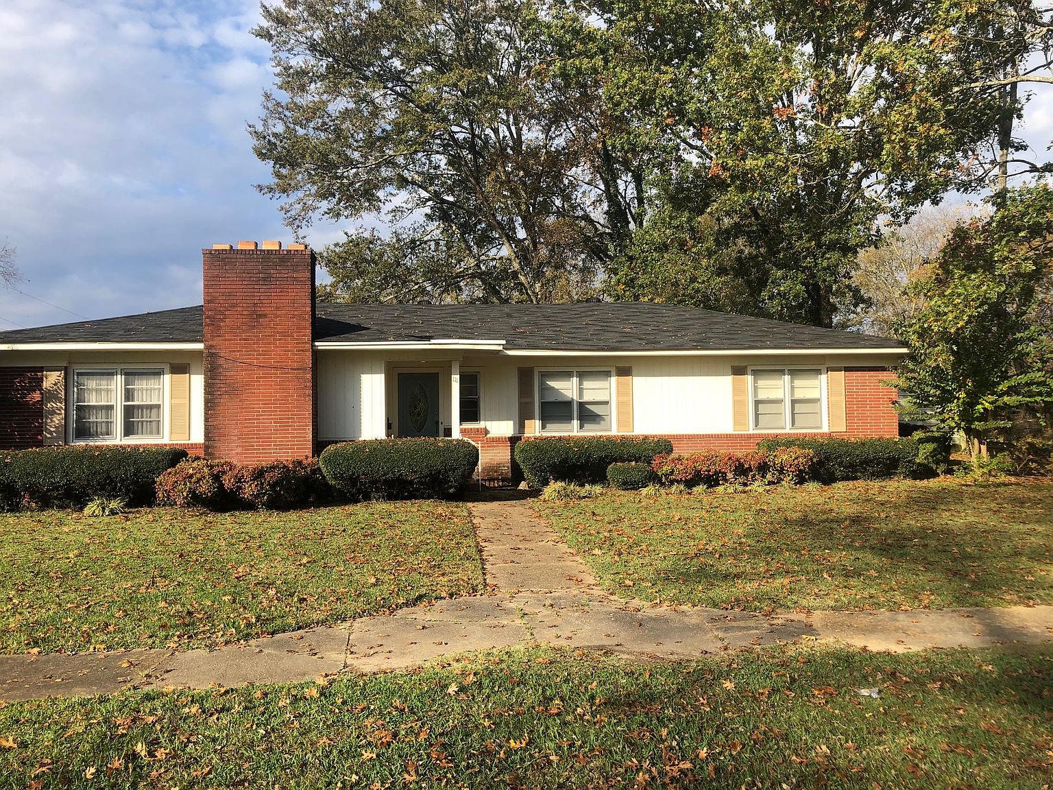 111 S Gatlin St, Okolona, MS 38860 Zillow