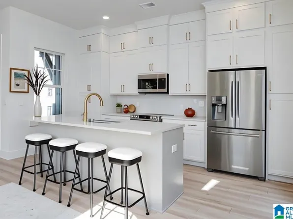 4727 Silas Ave, Birmingham, AL 35244