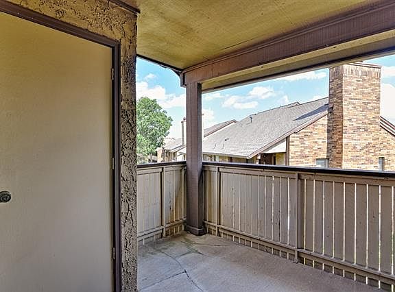 3rd image of 1209 Calico Ln APT 2420