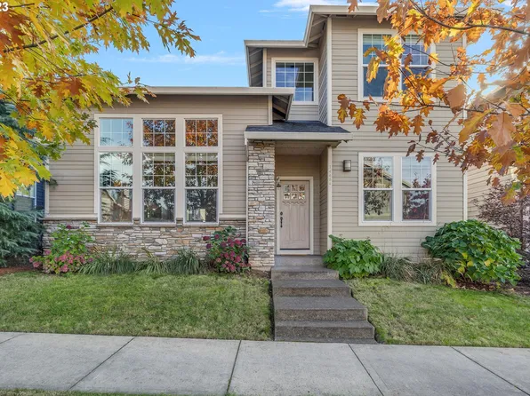 14684 Blue Blossom Way, Oregon City, OR 97045
