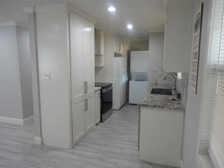 6820 Mississippi Rd — Photo 11