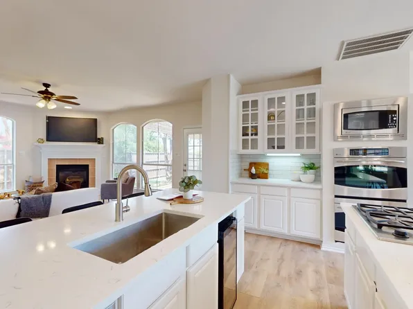 2787 Ridge Stone Dr, Lewisville, TX 75067