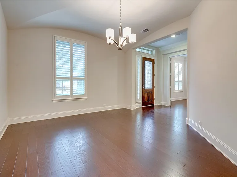 10307 Latta Creek Dr — Photo 12