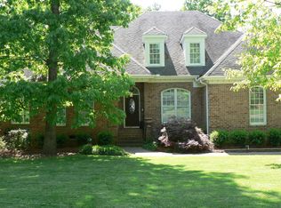 219 Versailles Dr, Cary, NC 27511