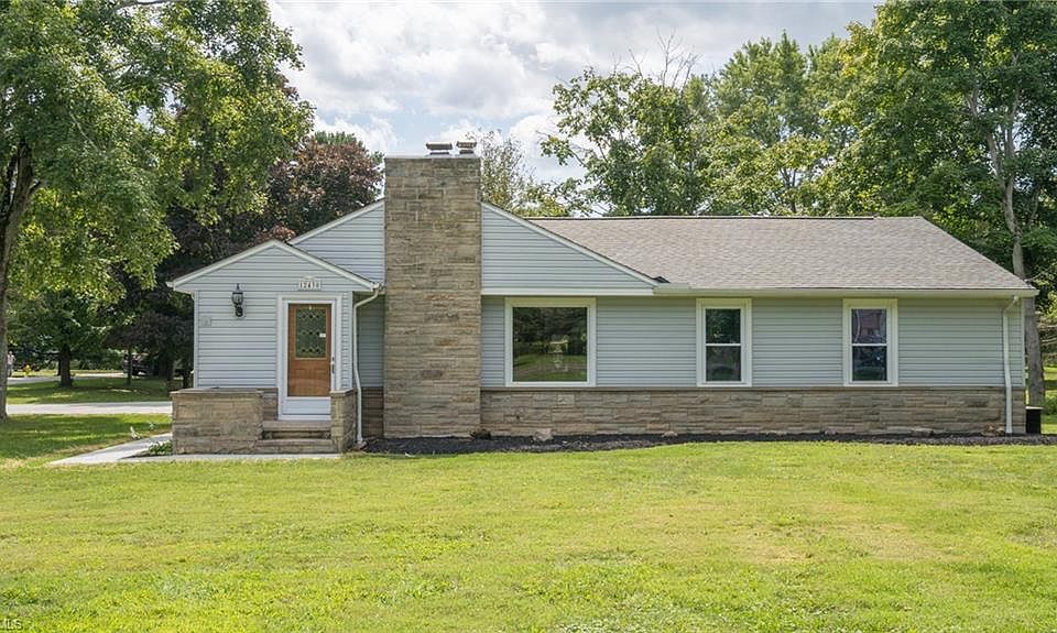 12430 Chippewa Rd Brecksville OH 44141 Zillow