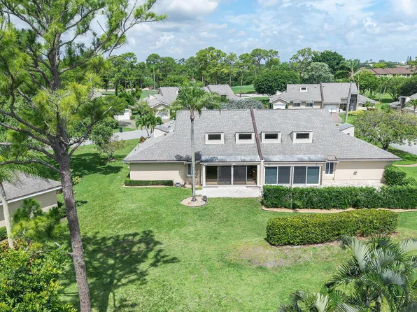 6845 Fountains Circle, Lake Worth, FL 33467