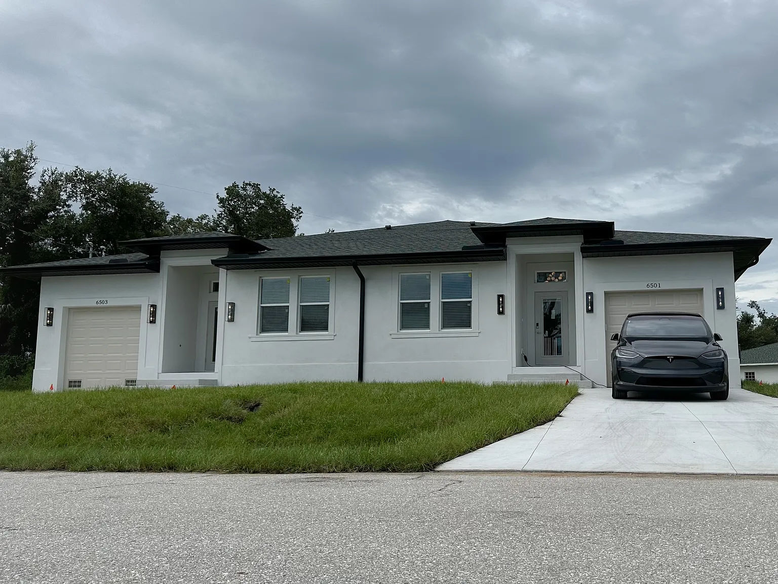 6493-6501 Blueberry Dr — Photo 2